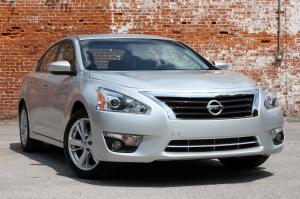 Nissan Altima 2013 года